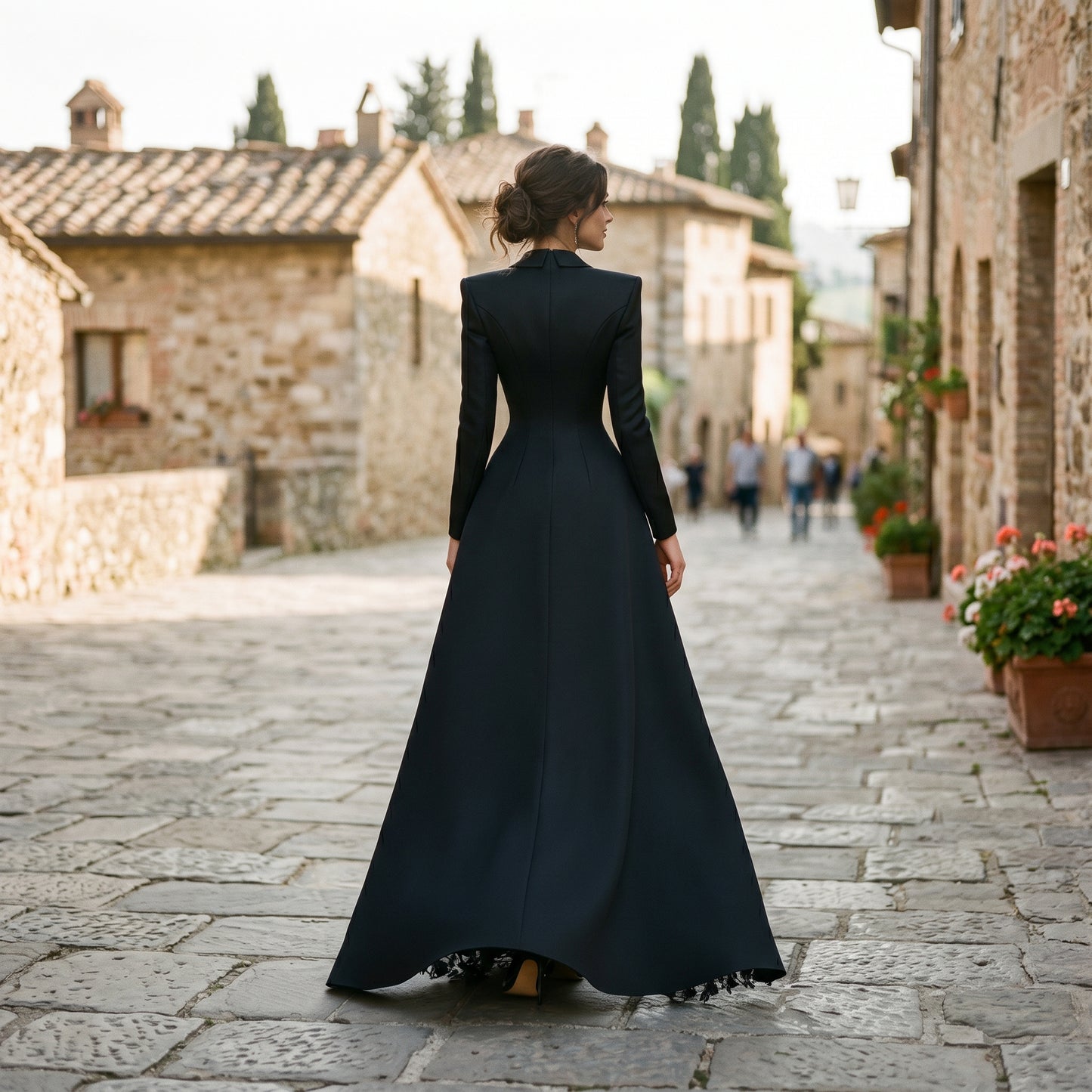 Emma - Elegant Tailored Women's Gown Set for Formal Evening Events