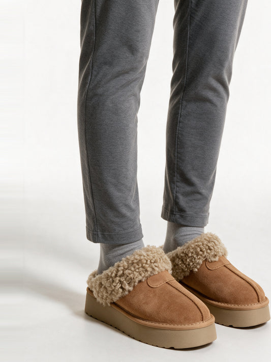Oda - Women's Platform Slippers with Curly Collar - view 2