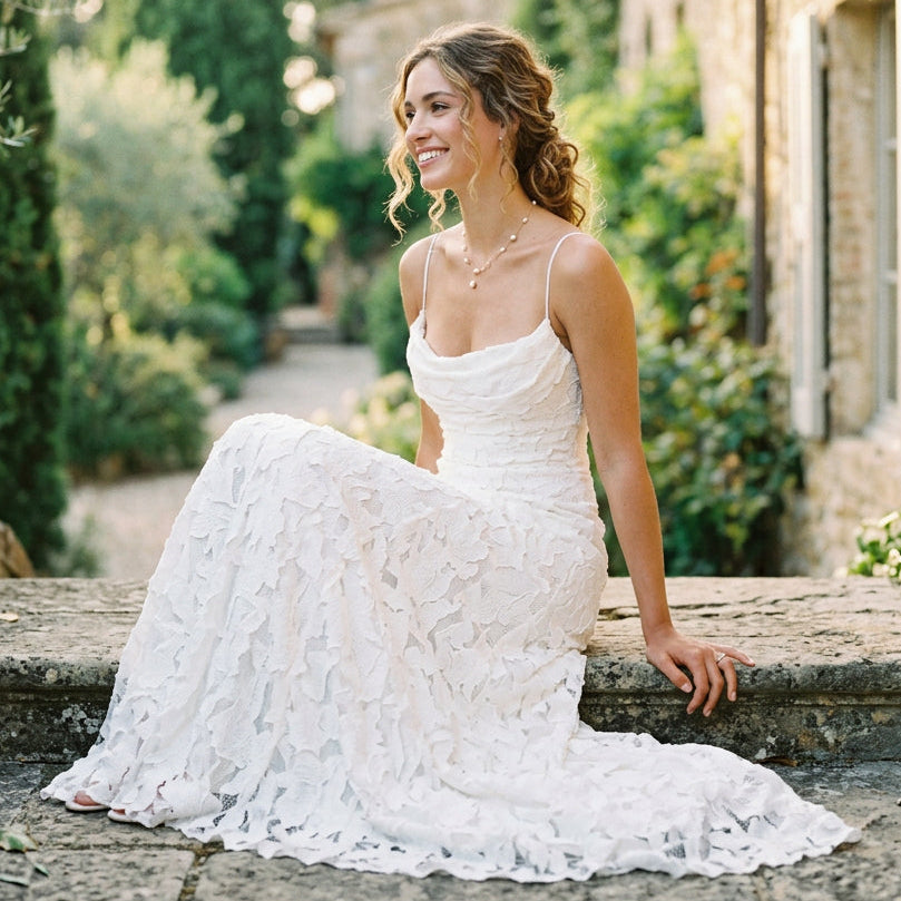 Selene - Elegant Lace Maxi Evening Gown for Formal Events