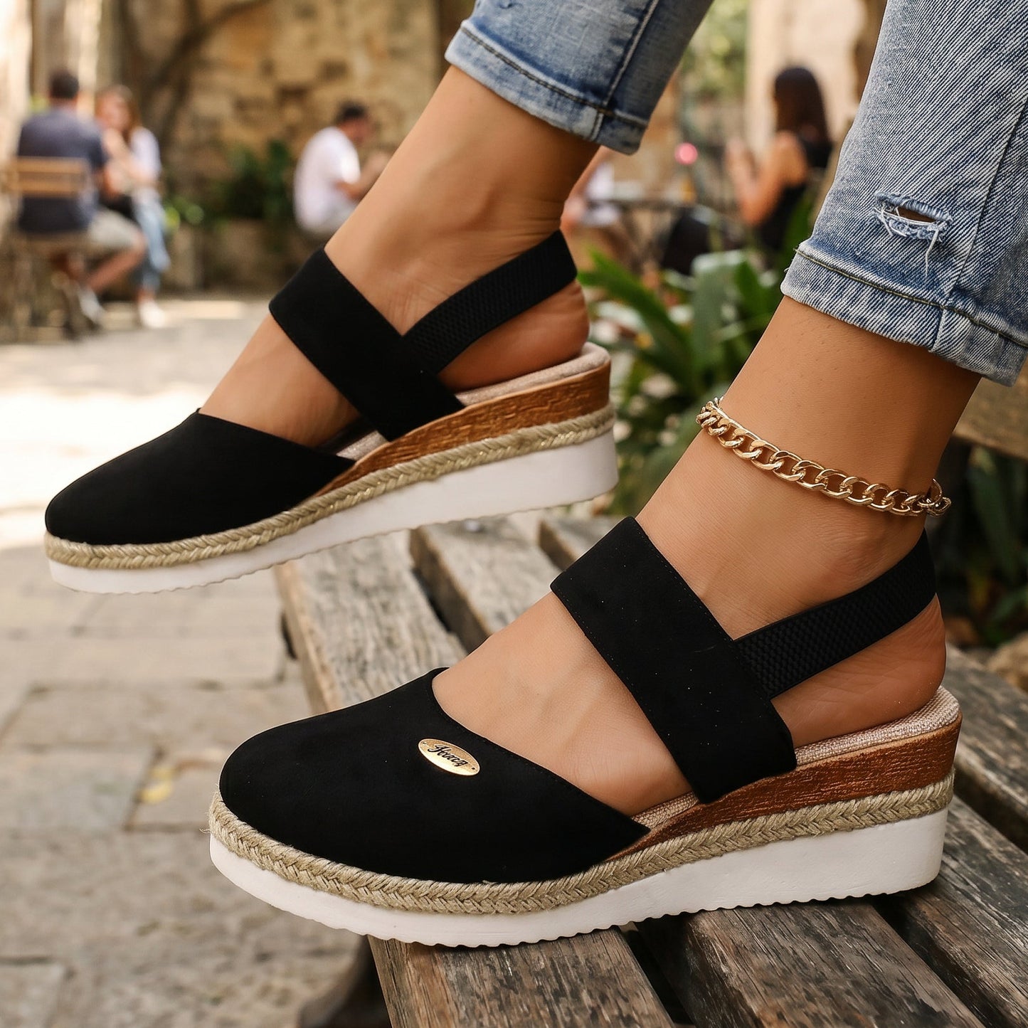 Amara - Elegant Orthopedic Sandals for Women DONE