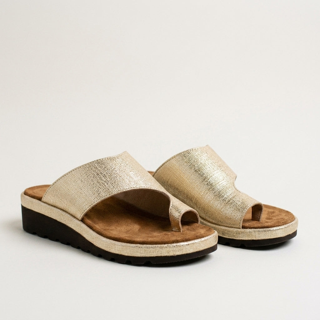 Amelia - Comfy Black Platform Sandals for Women