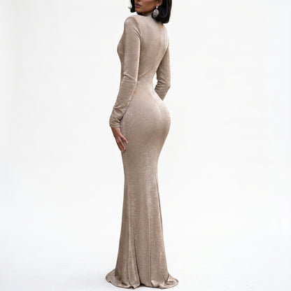 Amelia - Elegant Women's Maxi Dress with Key Neckline DONE