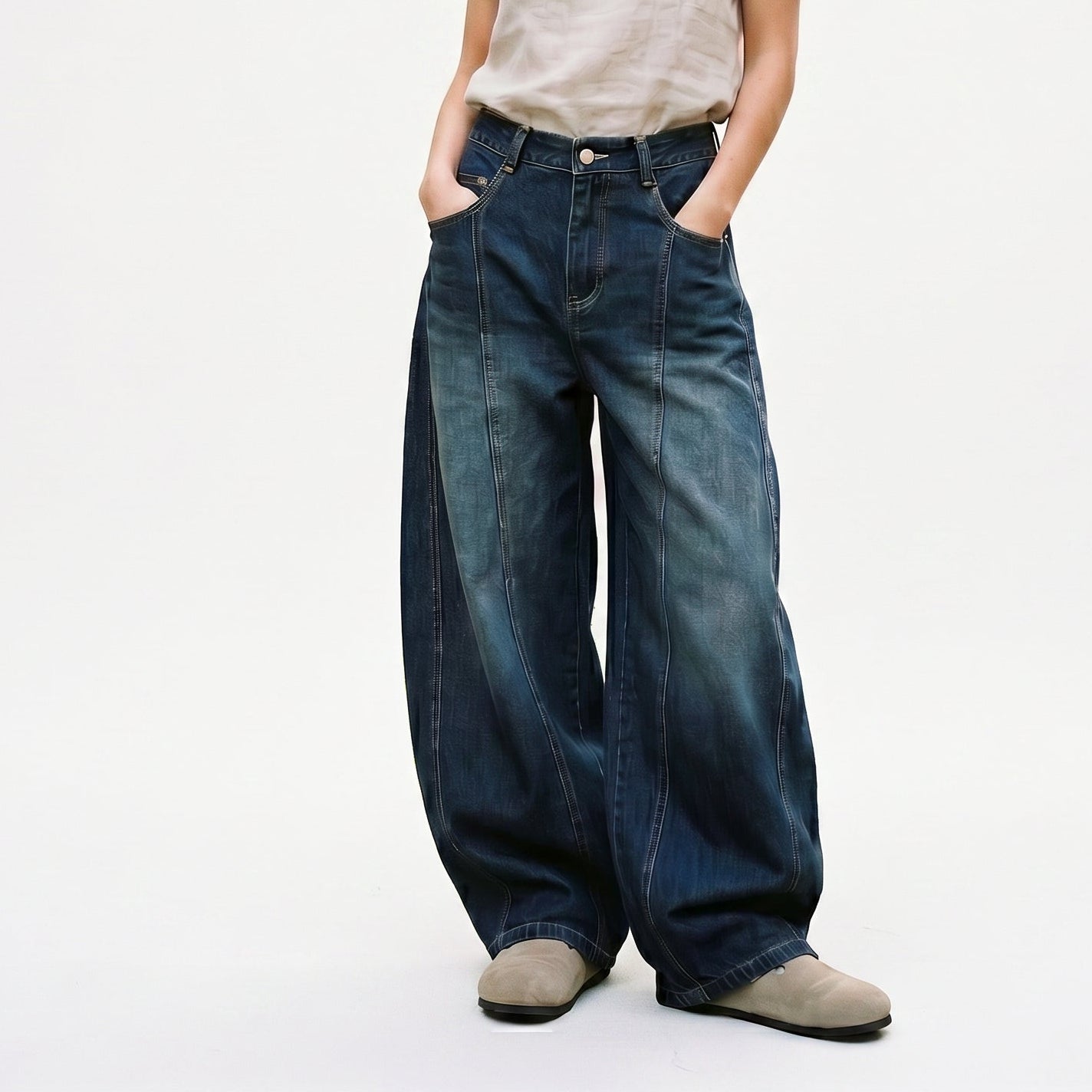 Caroline - Stylish Baggy Women's Jeans with Embroidered Patchwork DONE 05-08-2026