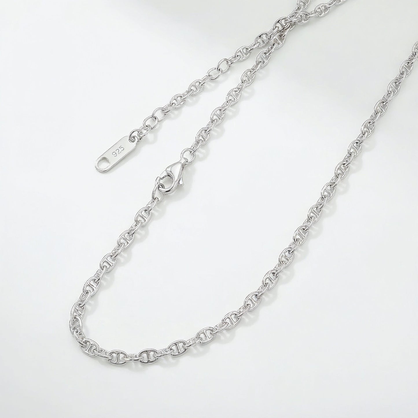 Chained – Minimalist Sterling Silver Necklace