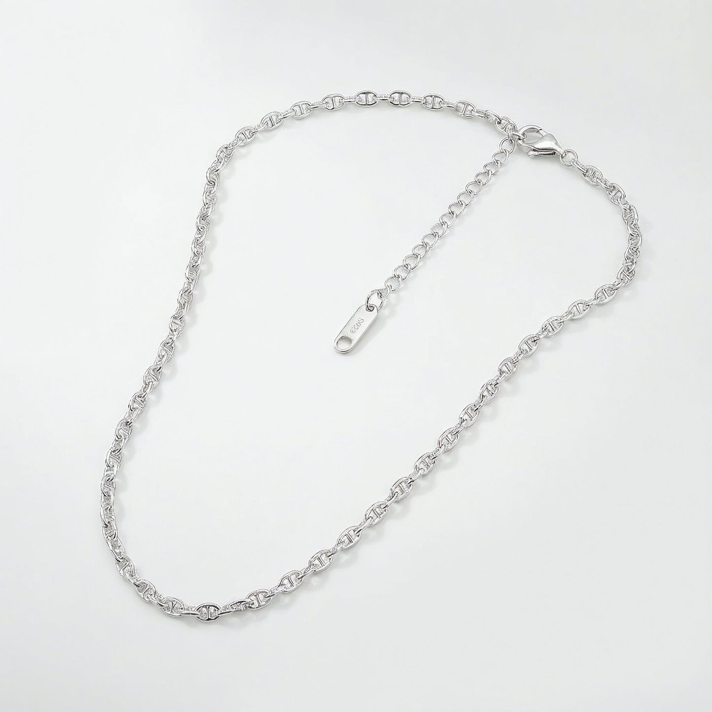Chained – Minimalist Sterling Silver Necklace