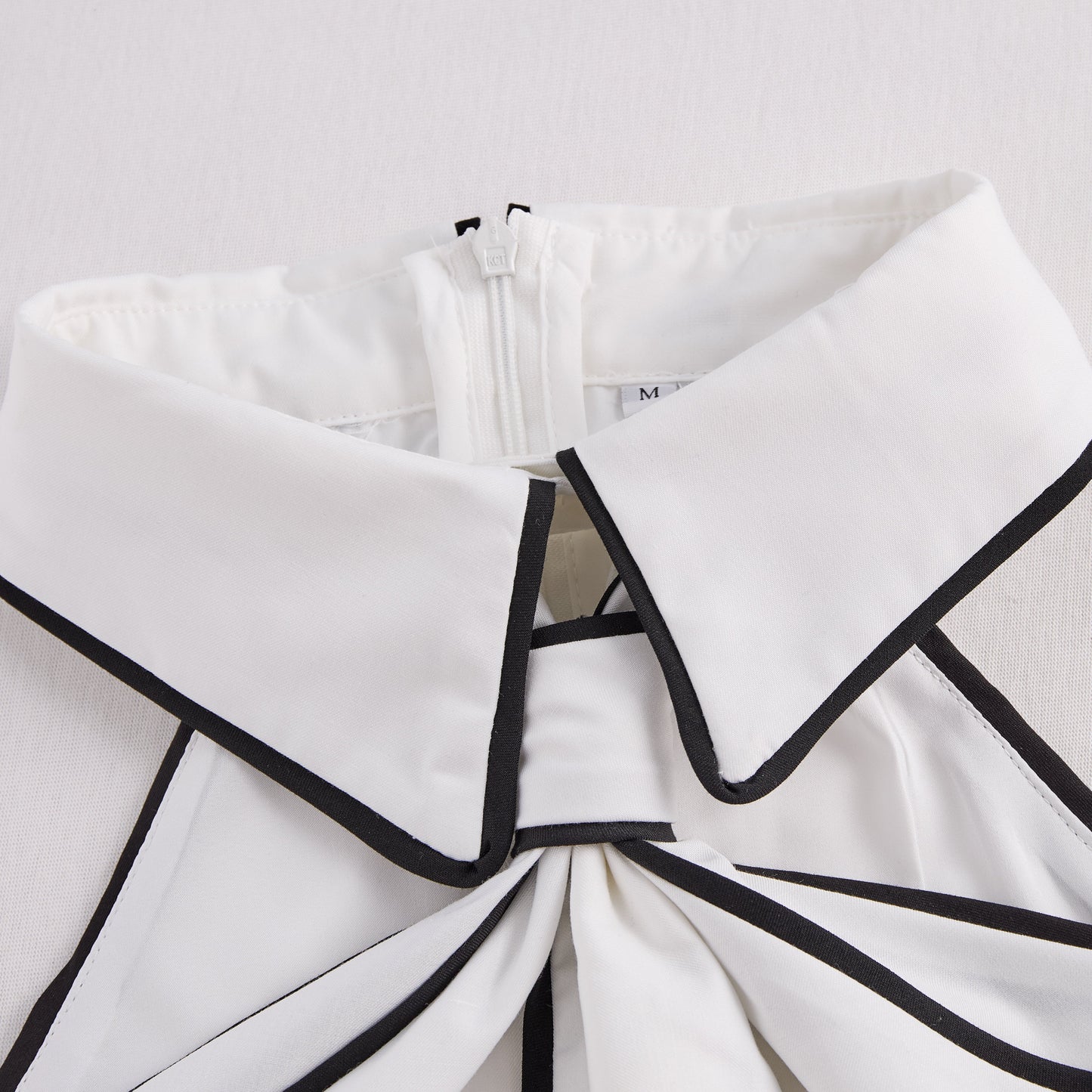 Chic Sleeveless Halter Neck Blouse - Summer Tops for Women 4