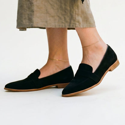 Comfortable Women's Loafers in Soft Suede