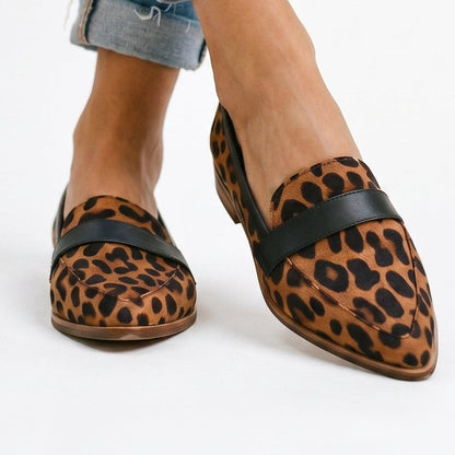 Comfortable Women's Loafers in Soft Suede