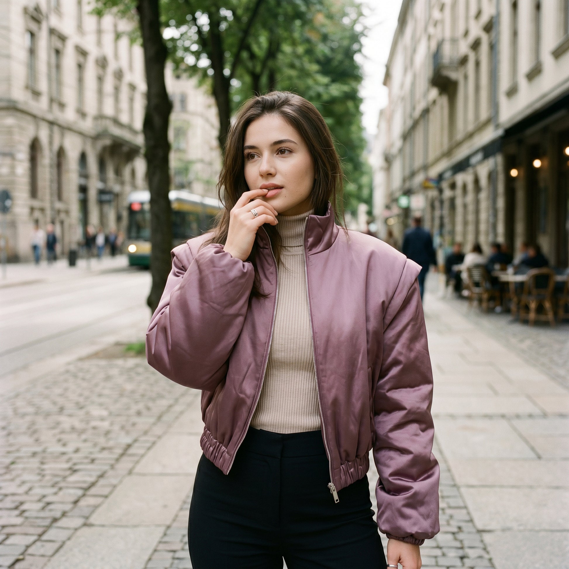 Delilah - Stylish Quilted Jacket for Women - Oversized Winter Coat in Purple DONE 05-08-2026