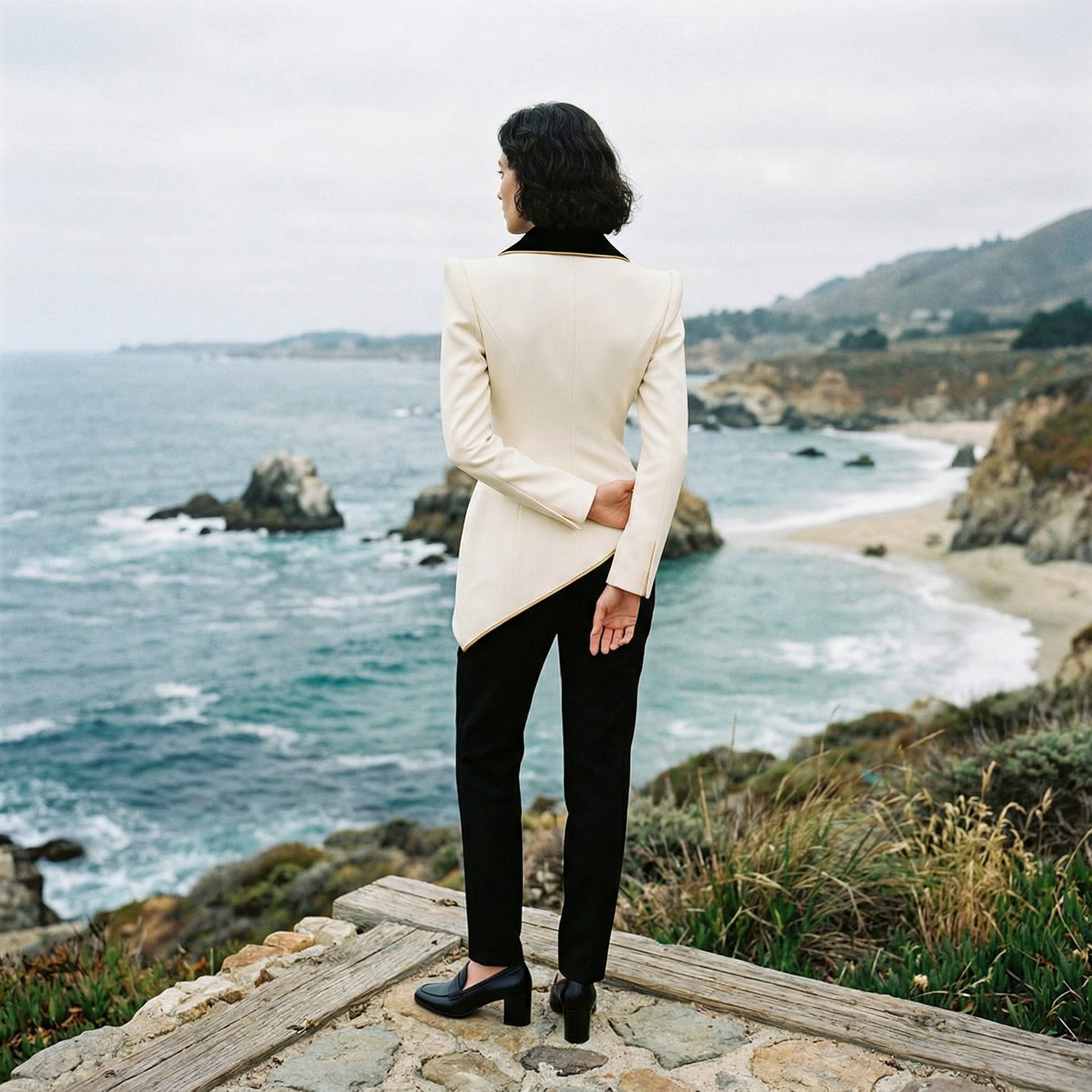 Elegant Asymmetrical Blazer for Sophisticated Outings