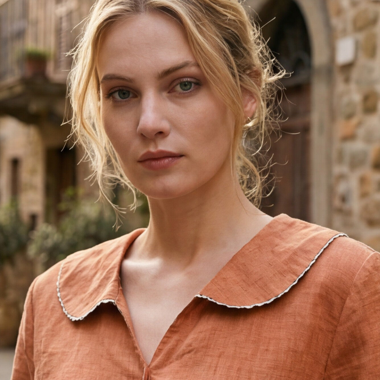 Elegant Cotton-Linen Womens Blouse for Summer