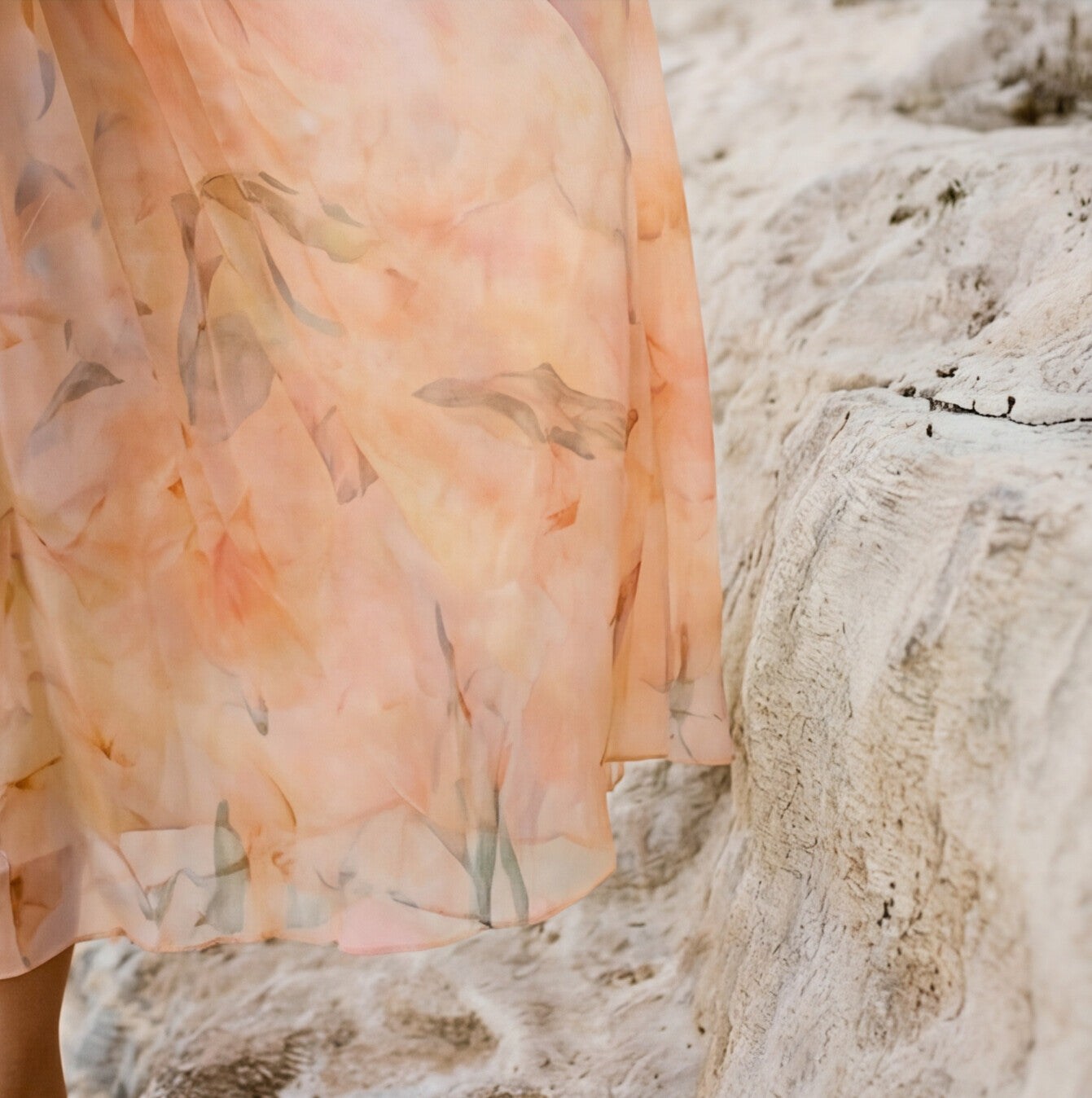 Elegant Floral Midi Summer Dress for Weddings and Cocktails