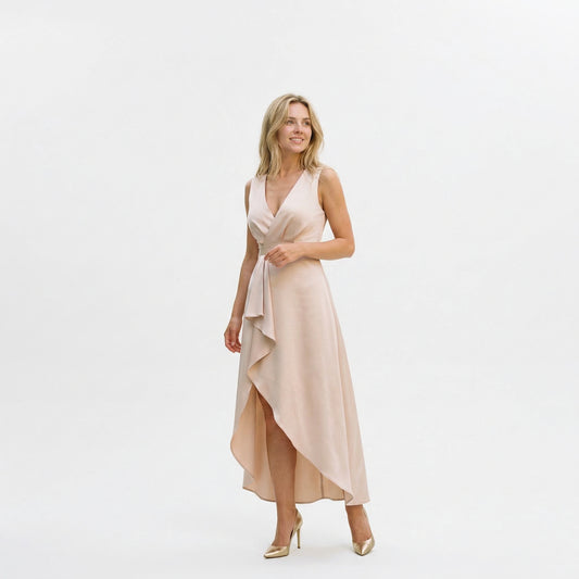 Elegant White Maxi Dress for Women with Sleeveless Design and Asymmetrical Hem