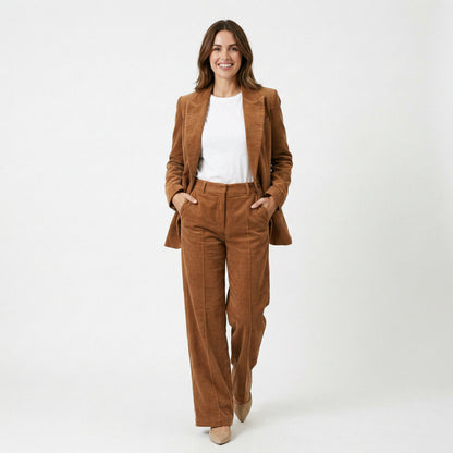 Elegant Women's Suit with Accessories Set