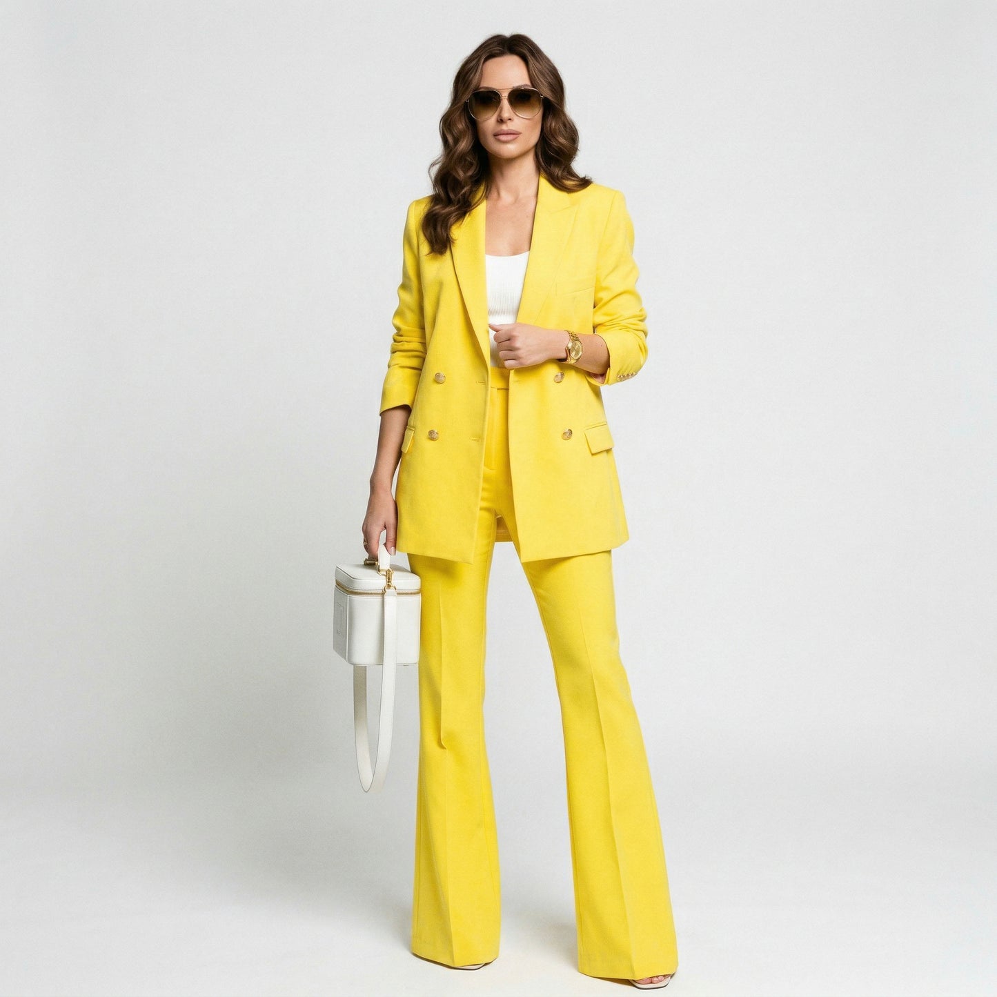 Elegant Women's Suit with Long Jacket and Flared Pants