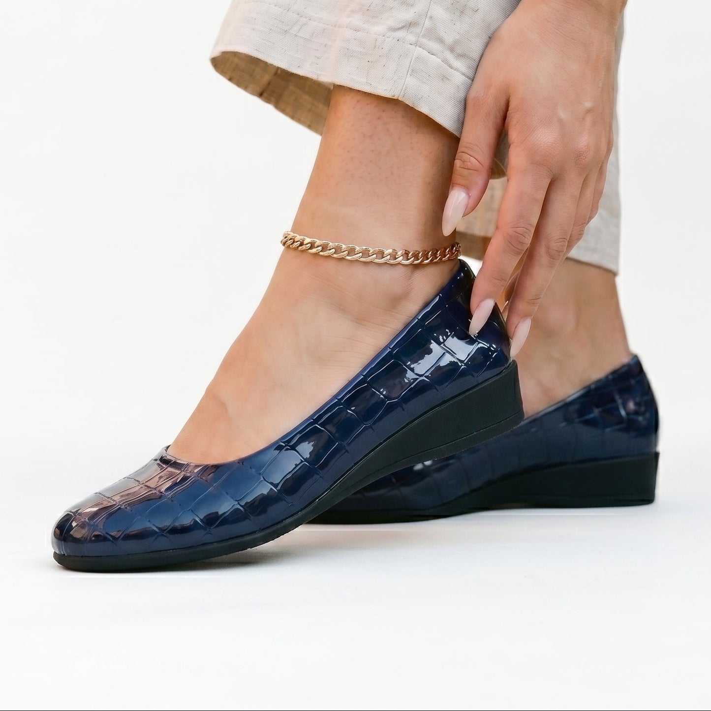 Ethan | Supportive Comfortable Walking Shoes for Women DONE 05-27-2026