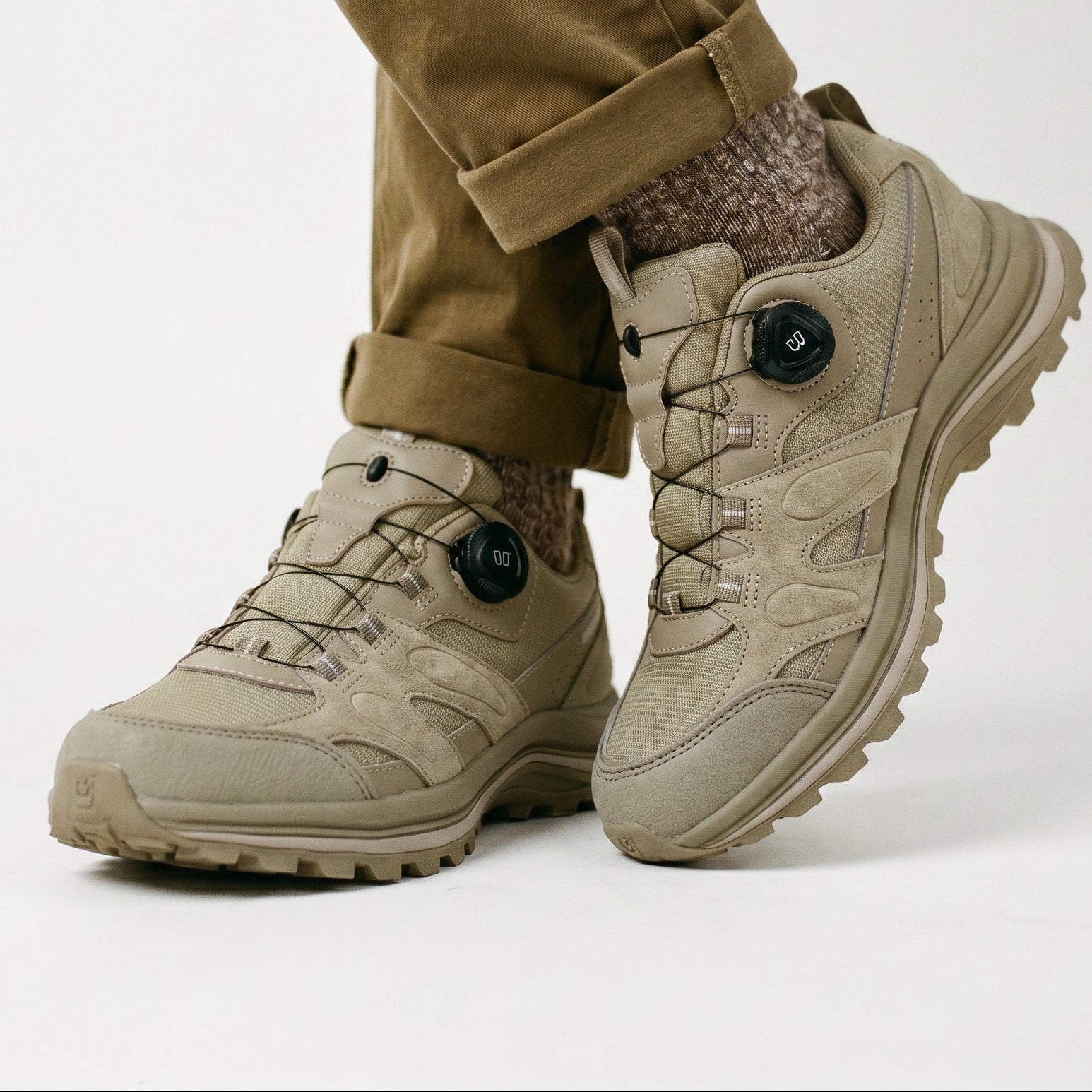 Gabrielle - Breathable Best Hiking Shoes for Men DONE 05-07-2026