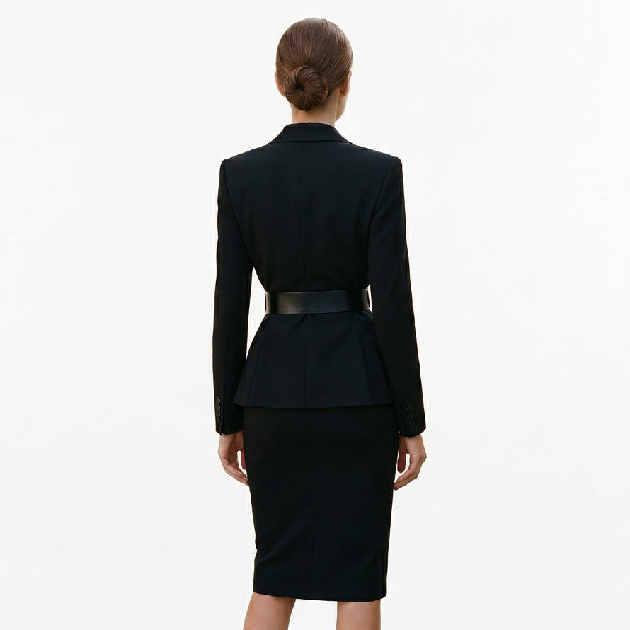 Isabella- Elegant Women's Business Suit Set for Work DONE 06-11-2026