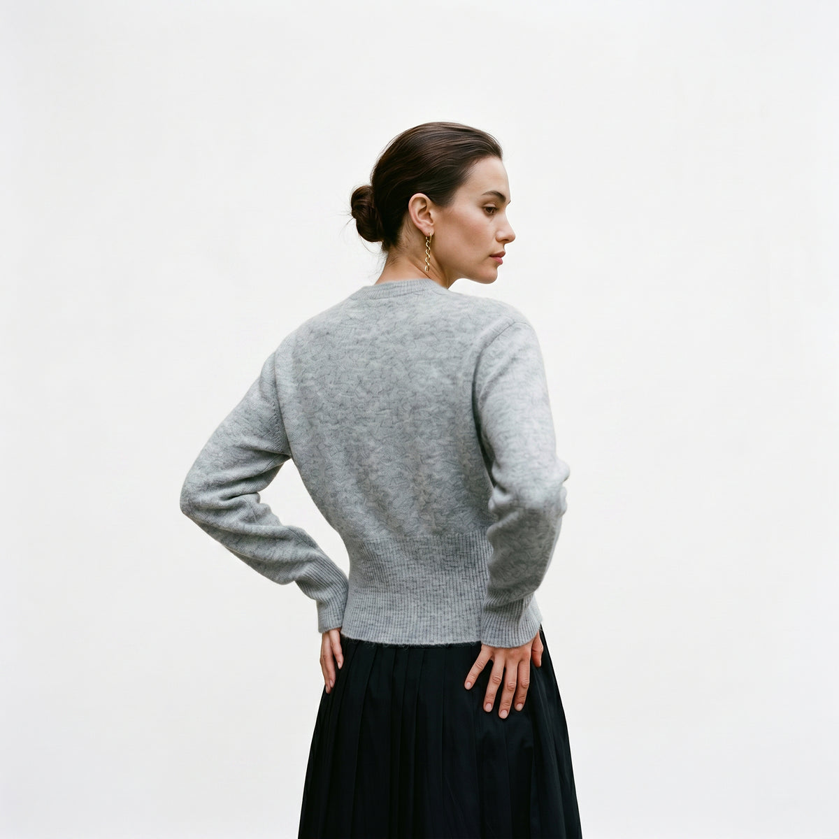Liliana - Cozy Half Zip Sweater for Men - Soft and Warm Winter Layering done 05-31-2026