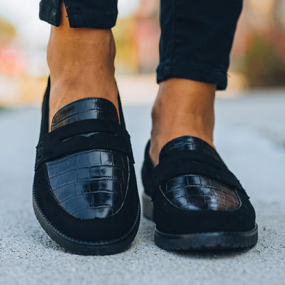 Lucia - Chic Black Loafers for Women with Orthopedic Comfort dONE 05-09-2026