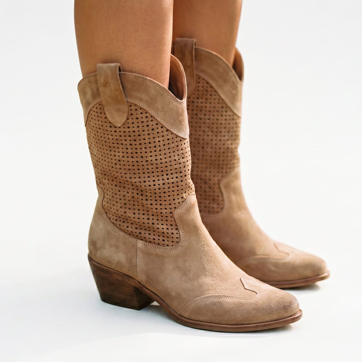 Mason | Comfortable Stylish Orthopedic Boots for Women DONE 05-27-2026