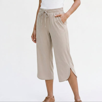 Mia | Lightweight Comfortable Cargo Capris for Ladies DONE 05-26-2026