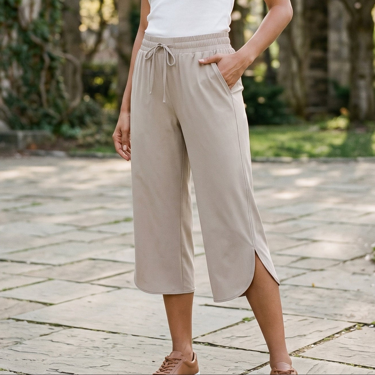 Mia | Lightweight Comfortable Cargo Capris for Ladies DONE 05-26-2026