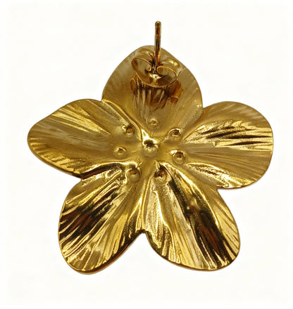 Minimalist Botanical Flower Earrings – 18K Gold Plated