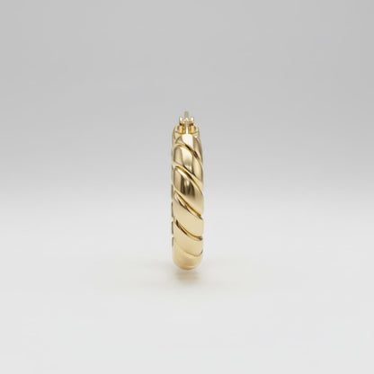 Minimalist Twisted Hoop Earrings – 18K Gold Plated Stainless Steel