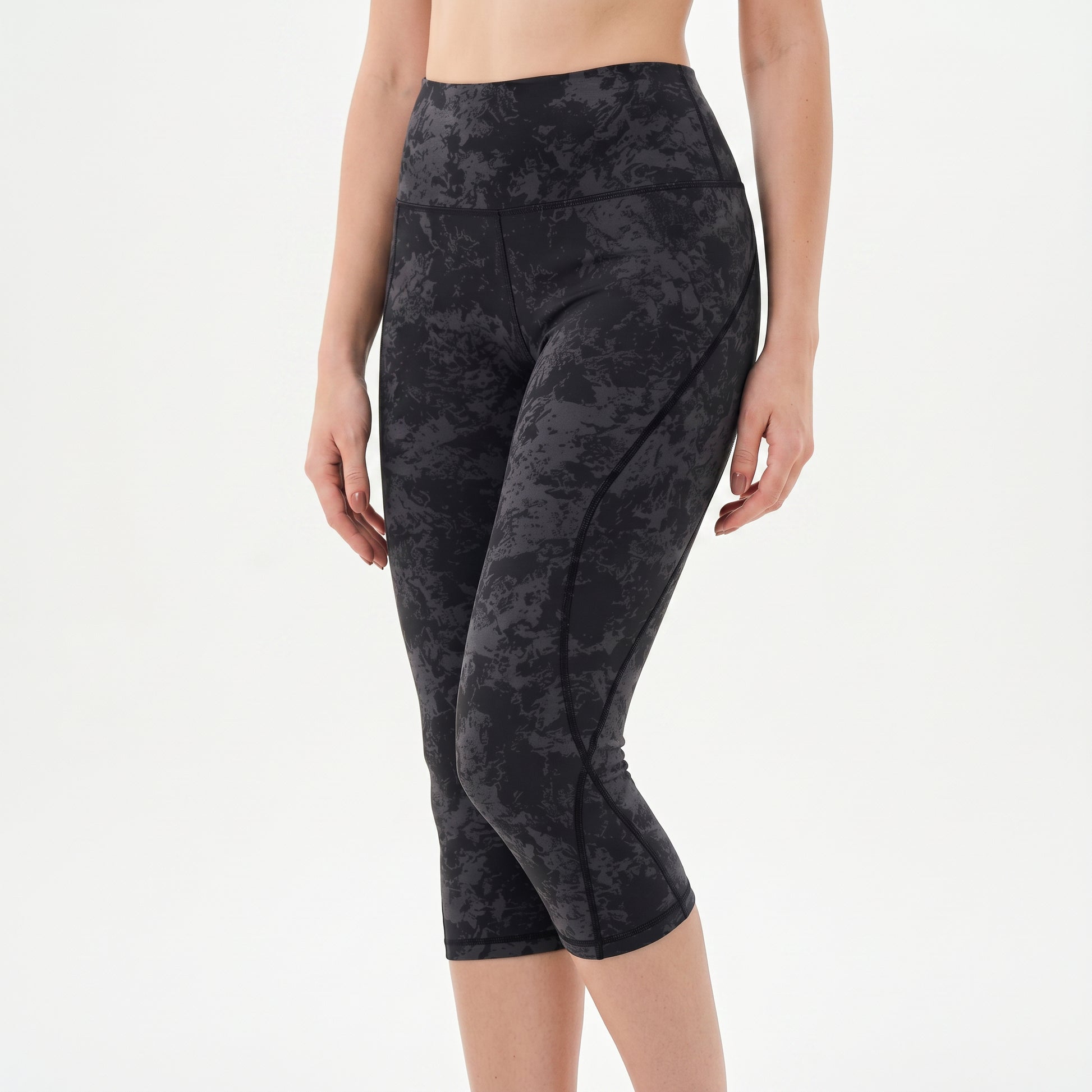 Olivia | High Waisted Tummy Control Capri Leggings With Pockets DONE 05-26-2026