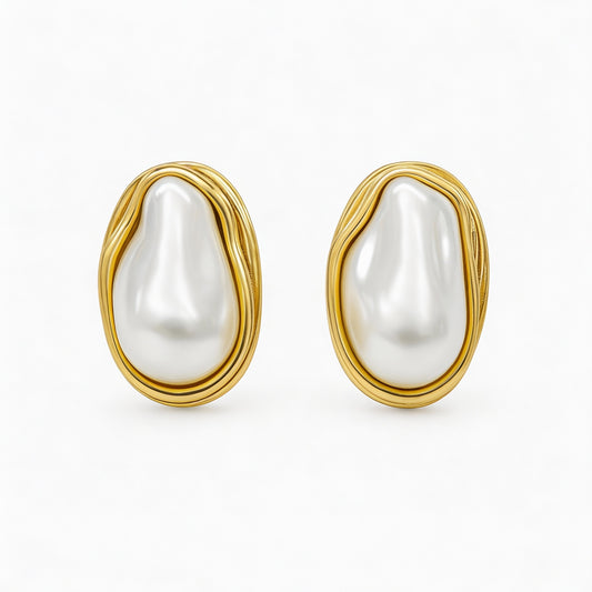 Sculptural Pearl Earrings in a Gold Frame