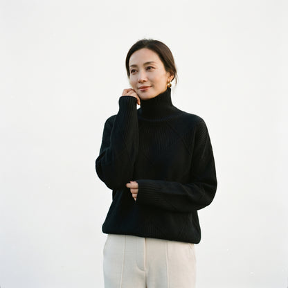 Sophia | Elegant Warm Cashmere Turtleneck Shirt for Women DONE 06-10-2026