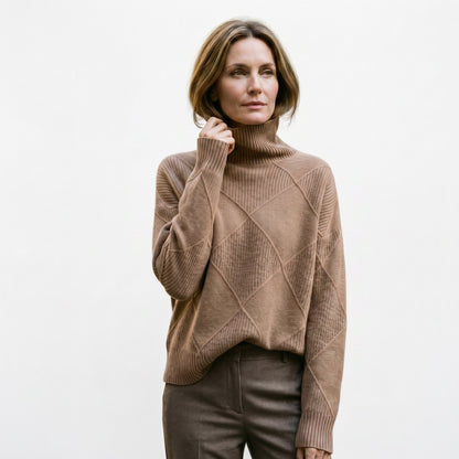 Sophia | Elegant Warm Cashmere Turtleneck Shirt for Women DONE 06-10-2026
