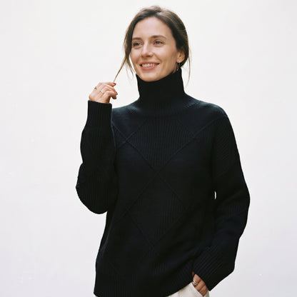 Sophie | Elegant Cozy Cashmere Turtleneck Sweater for Women DONE 05-27-2026