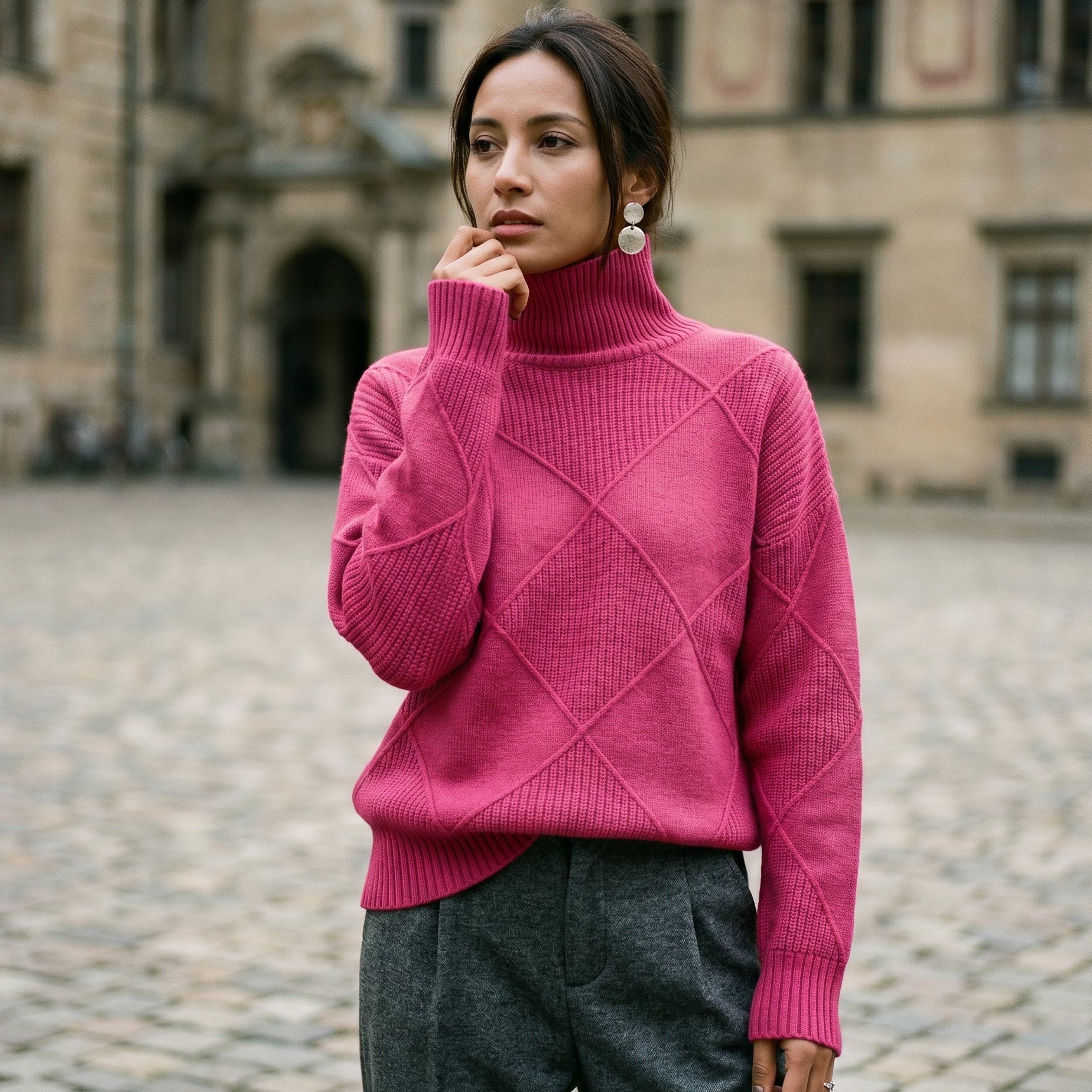 Sophie | Elegant Cozy Cashmere Turtleneck Sweater for Women DONE 05-27-2026