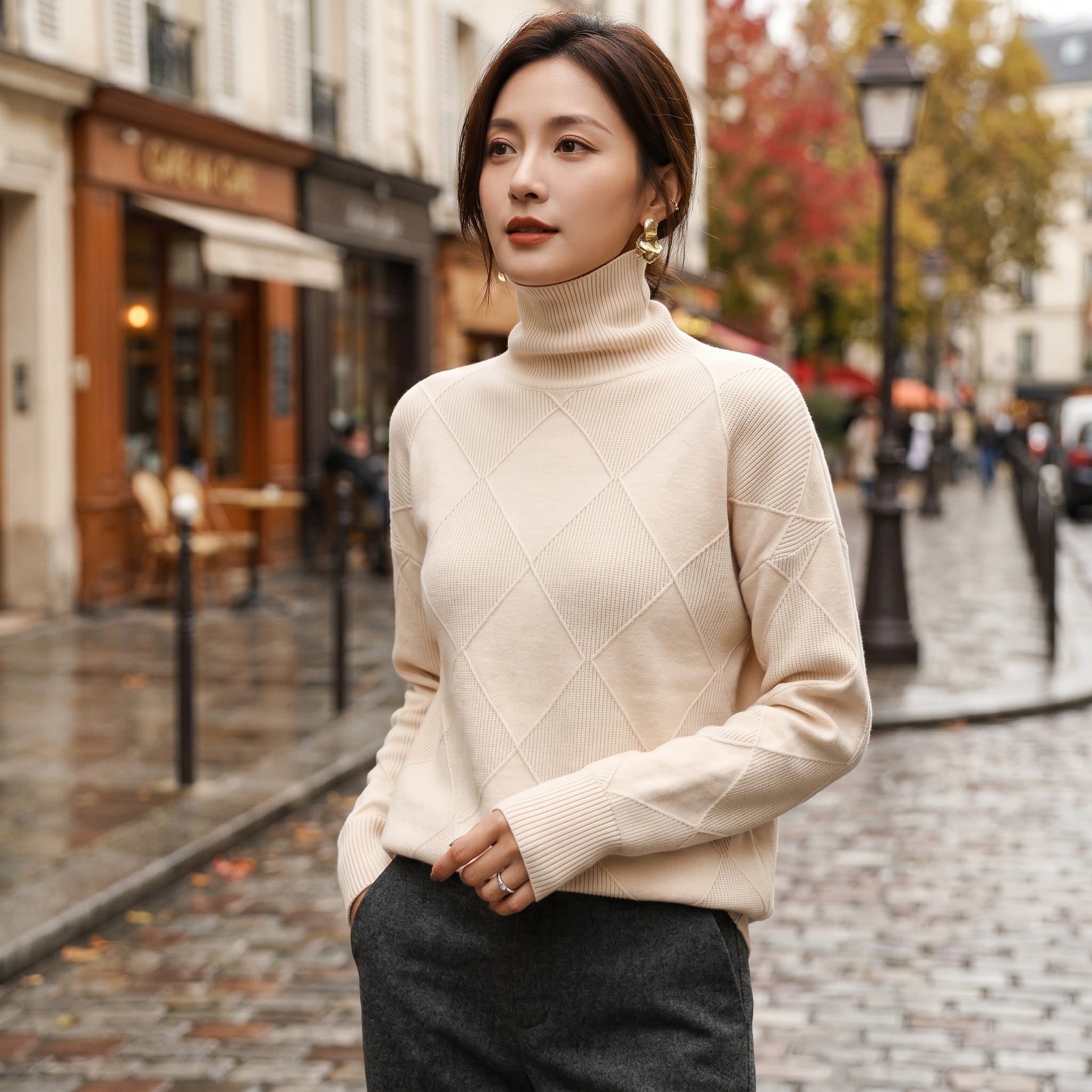 Sophie | Elegant Cozy Cashmere Turtleneck Sweater for Women DONE 05-27-2026