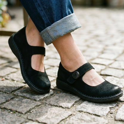 Violetta - Classic Orthopedic Shoes for Women DONE 05-06-2026