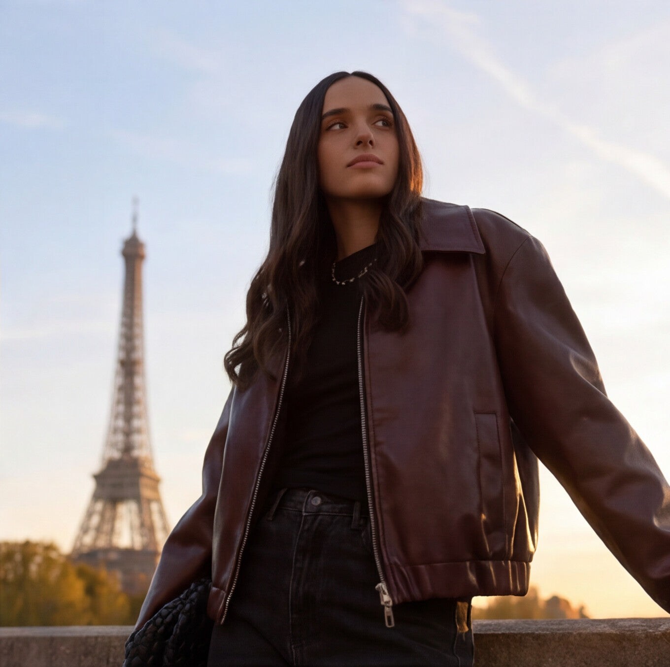 Women's Faux Leather Jacket with Zipper & Tailored Fit