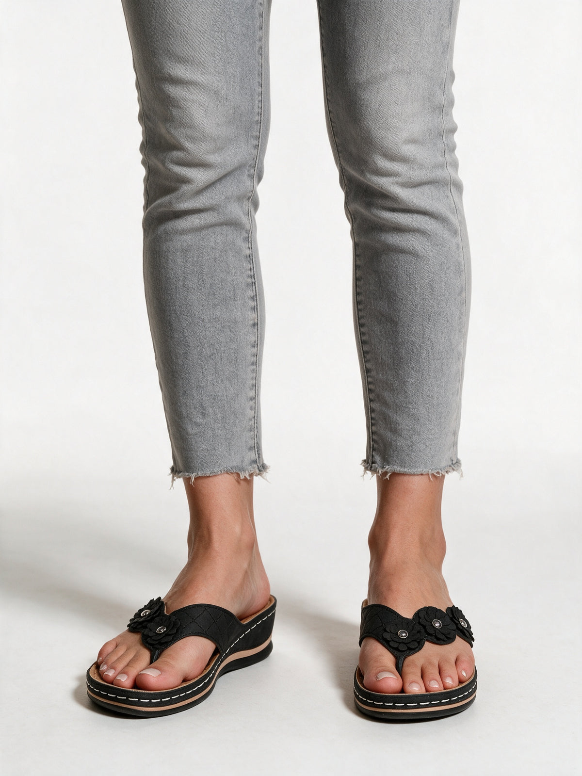 Alexis - Flower Trim Wedge Thong Sandals - Black