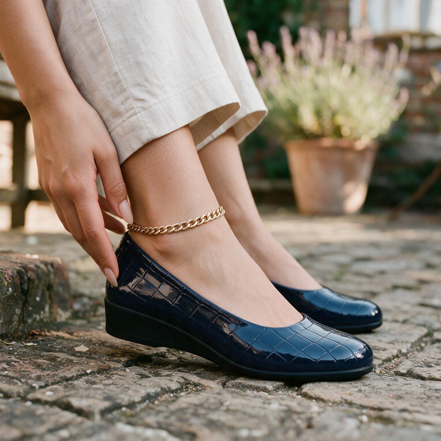 Antonia - Supportive Comfortable Walking Shoes for Women
