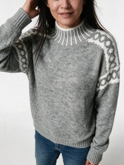 Edda - Women's Patterned Shoulder Mock Neck Sweater - view 3