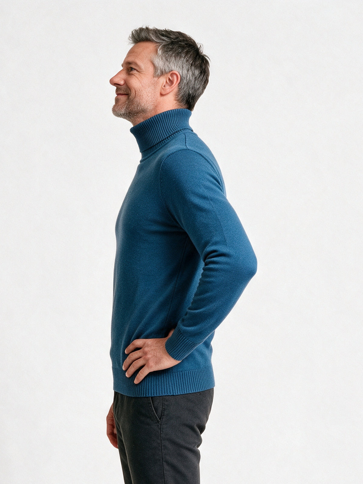 Gabrielle - Luxurious Cashmere Sweater for Men - view 2
