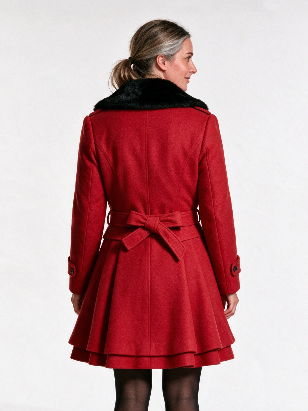 Giselle - Elegant Winter Faux Fur Coat for Women - view 5