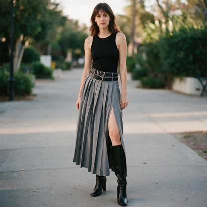 Grace - Elegant Pleated Black Maxi Skirt for Women