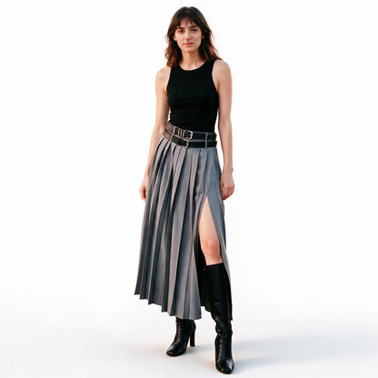 Grace - Elegant Pleated Black Maxi Skirt for Women