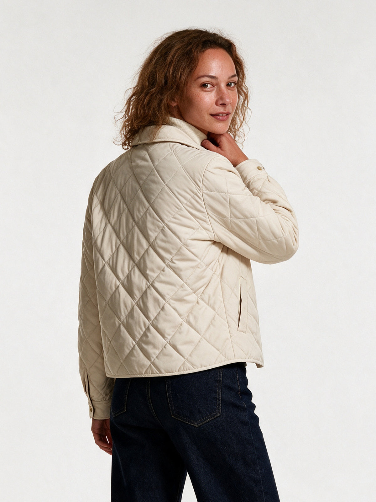 Hanna - Stylish Quilted Winter Jacket for Women - view 5