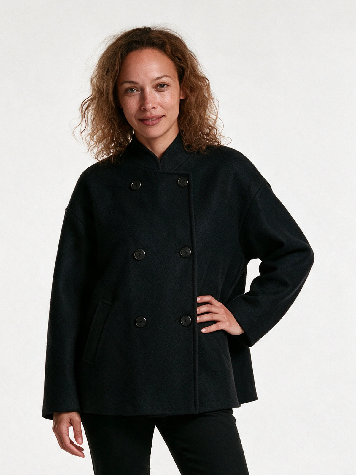 Imogen - Elegant Double-Breasted Swing Jacket - Black