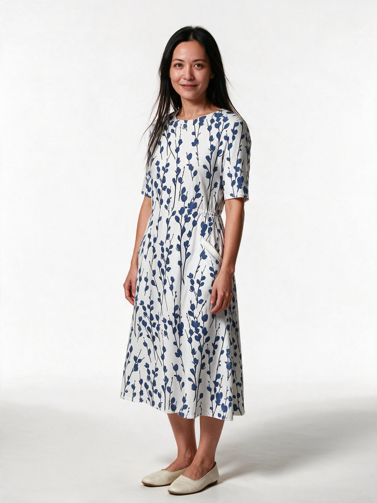 Karelieth - Printed Half Sleeve Midi Dress with Pockets - view 2