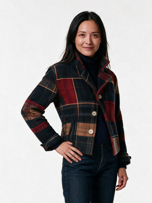 Kirsty - Women's Tartan Short Tailored Jacket - view 2