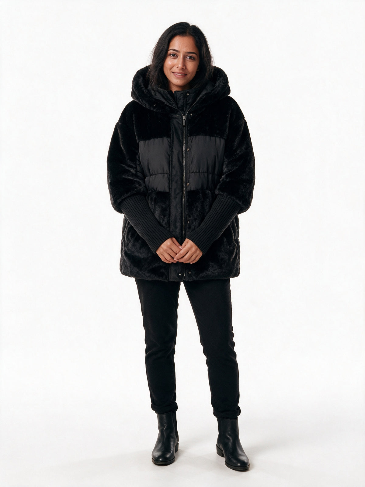 Layla - Plush Panel Hooded Puffer Jacket - Black